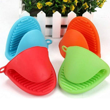 2067 Silicone Heat Resistant Cooking Potholder for Kitchen Cooking & Baking DeoDap